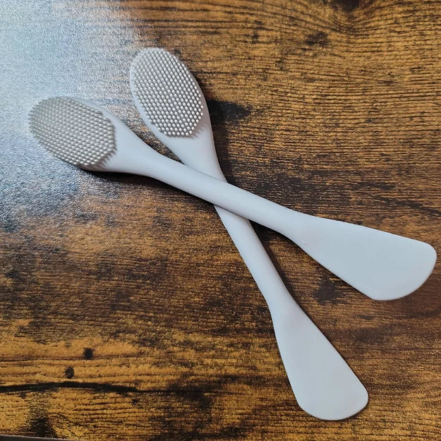 Silicone exfoliation brush & applicator